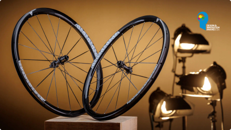 LIGHT BICYCLEカーボンリム700C35mmハイト 25mm幅 24H Carbon Rims & Wheels - 100% Customizable | Light Bicycle