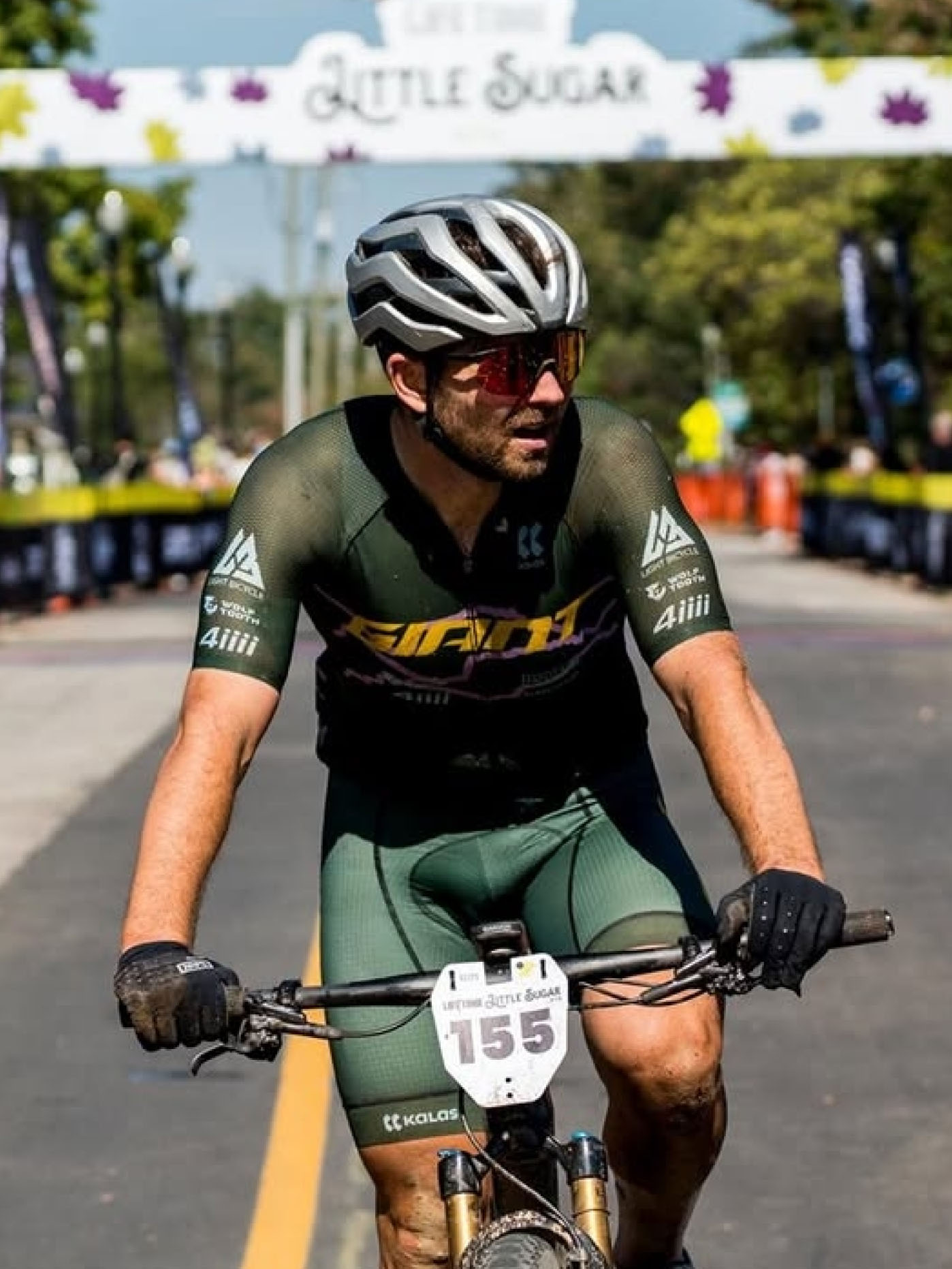 https://pic.lightbicycle.com/www/home/images/compressed/light-bicycle-homepage-ambassador-michael-van-den-ham.jpeg