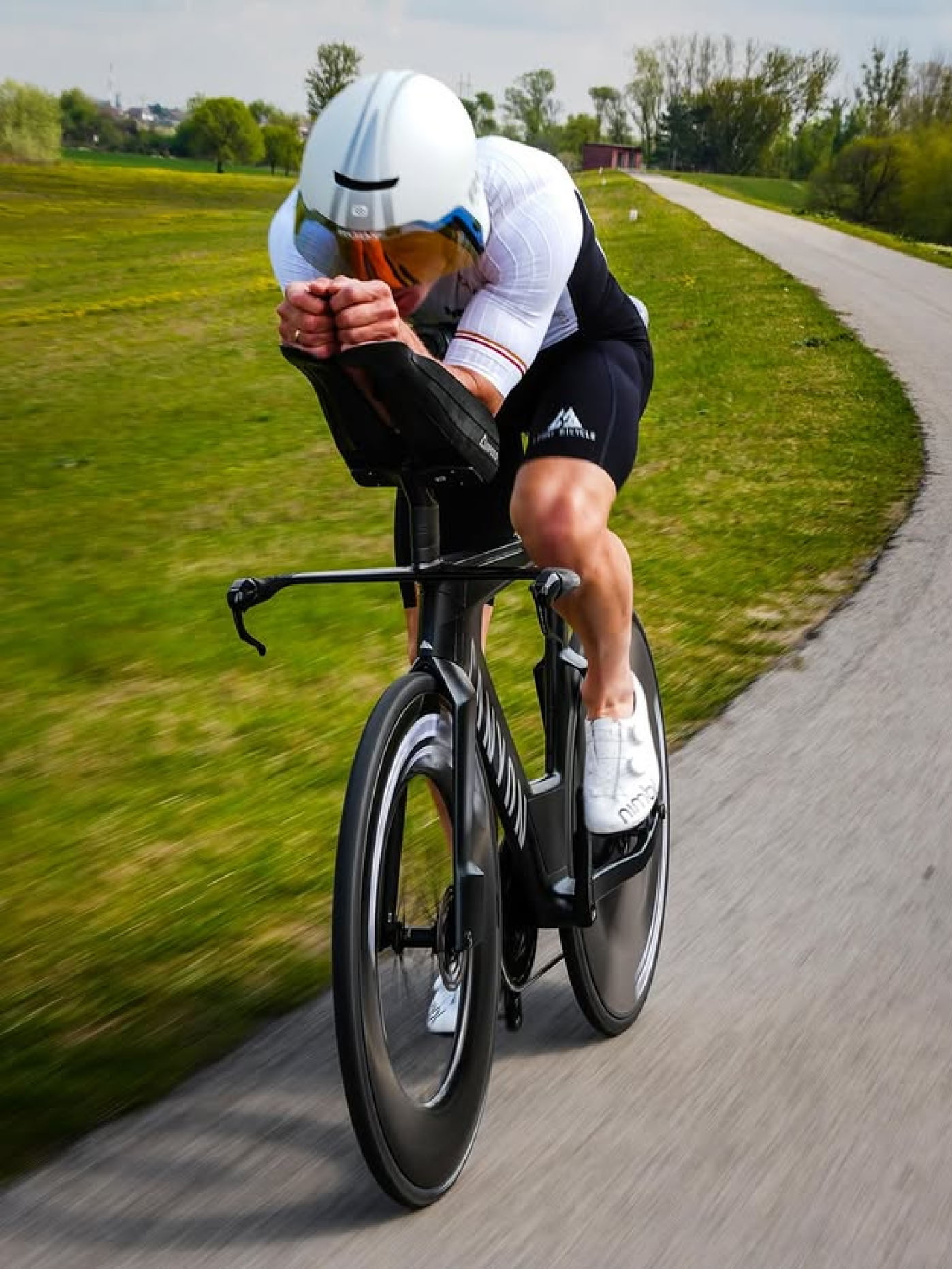 Carbon Rims & Wheels - 100% Customizable | Light Bicycle