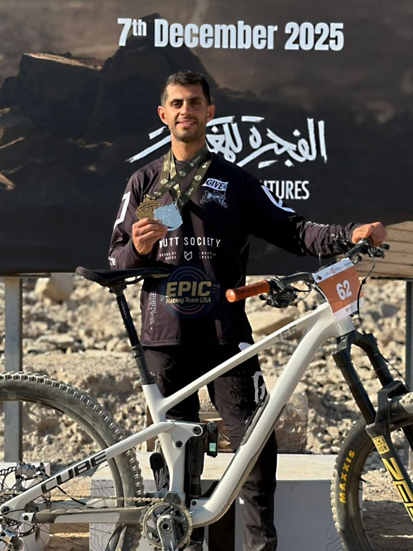 https://pic.lightbicycle.com/www/home/images/compressed/light-bicycle-homepage-ambassador-taha-ghabeli.jpeg