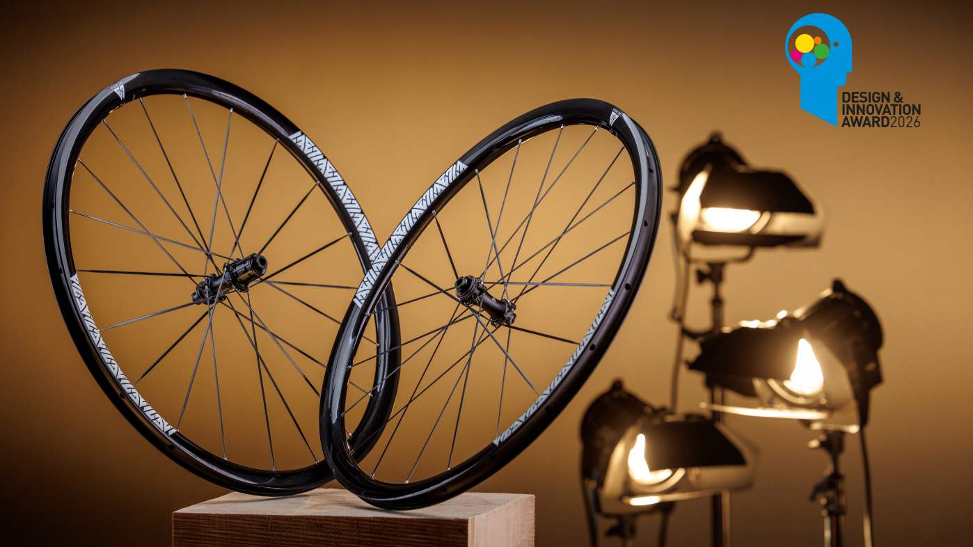 Carbon Rims & Wheels - 100% Customizable | Light Bicycle