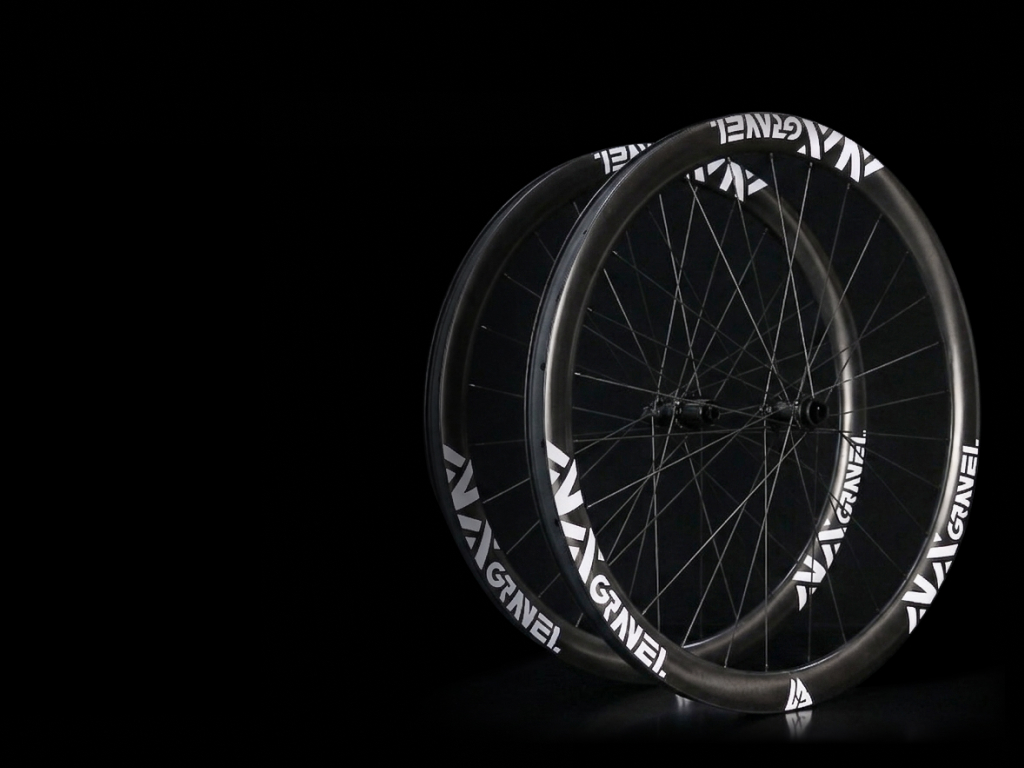 pad-h-light-bicycle-anax-gravel-custom-tuned-for-the-ultimate-build-1.jpeg