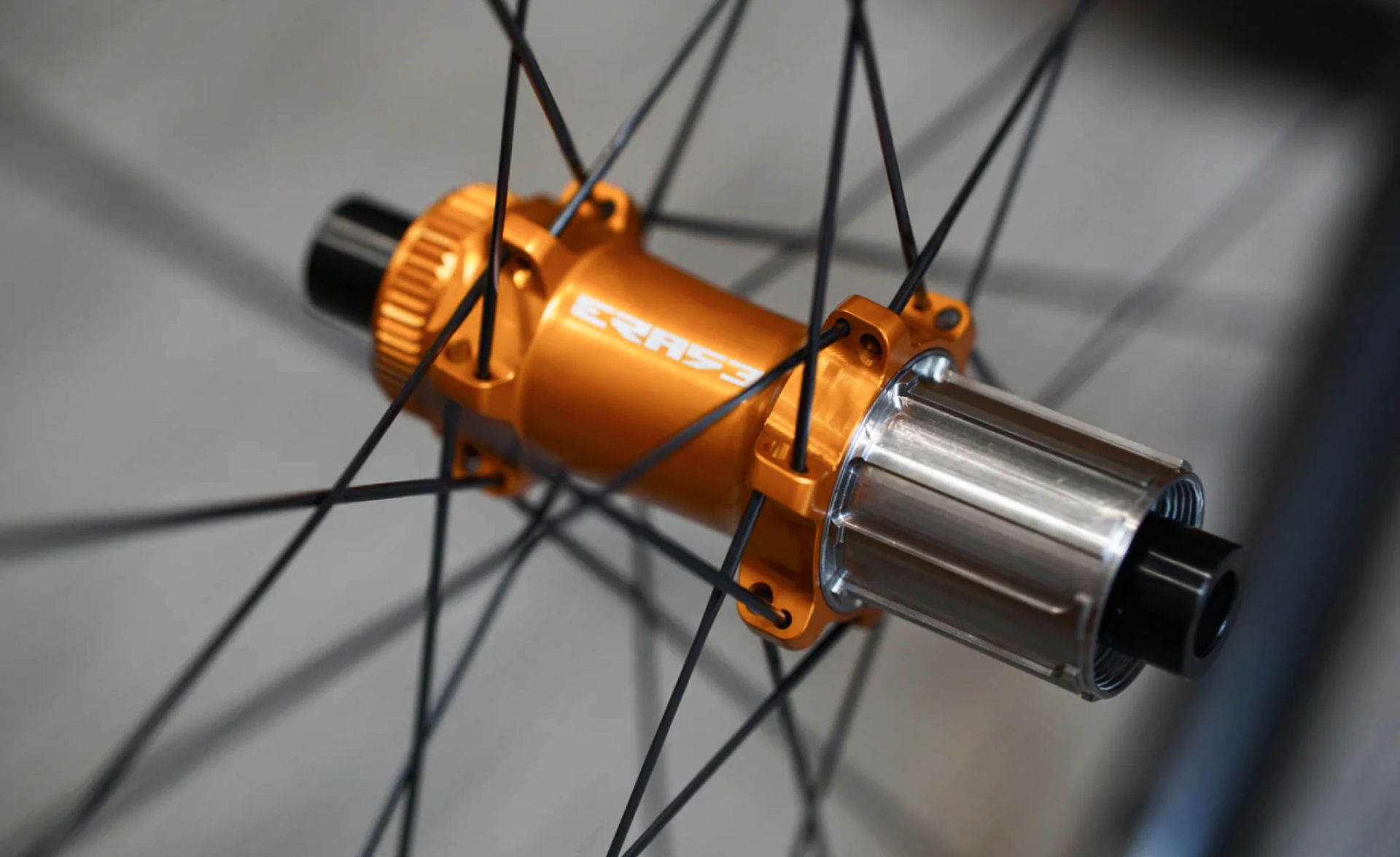 light-bicycle-ar45-disc-carbon-wheels-paired-with-erase-road-hubs.jpeg