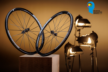 light-bicycle-dia-award-winning-airia-32-disc-all-road-wheels.jpeg