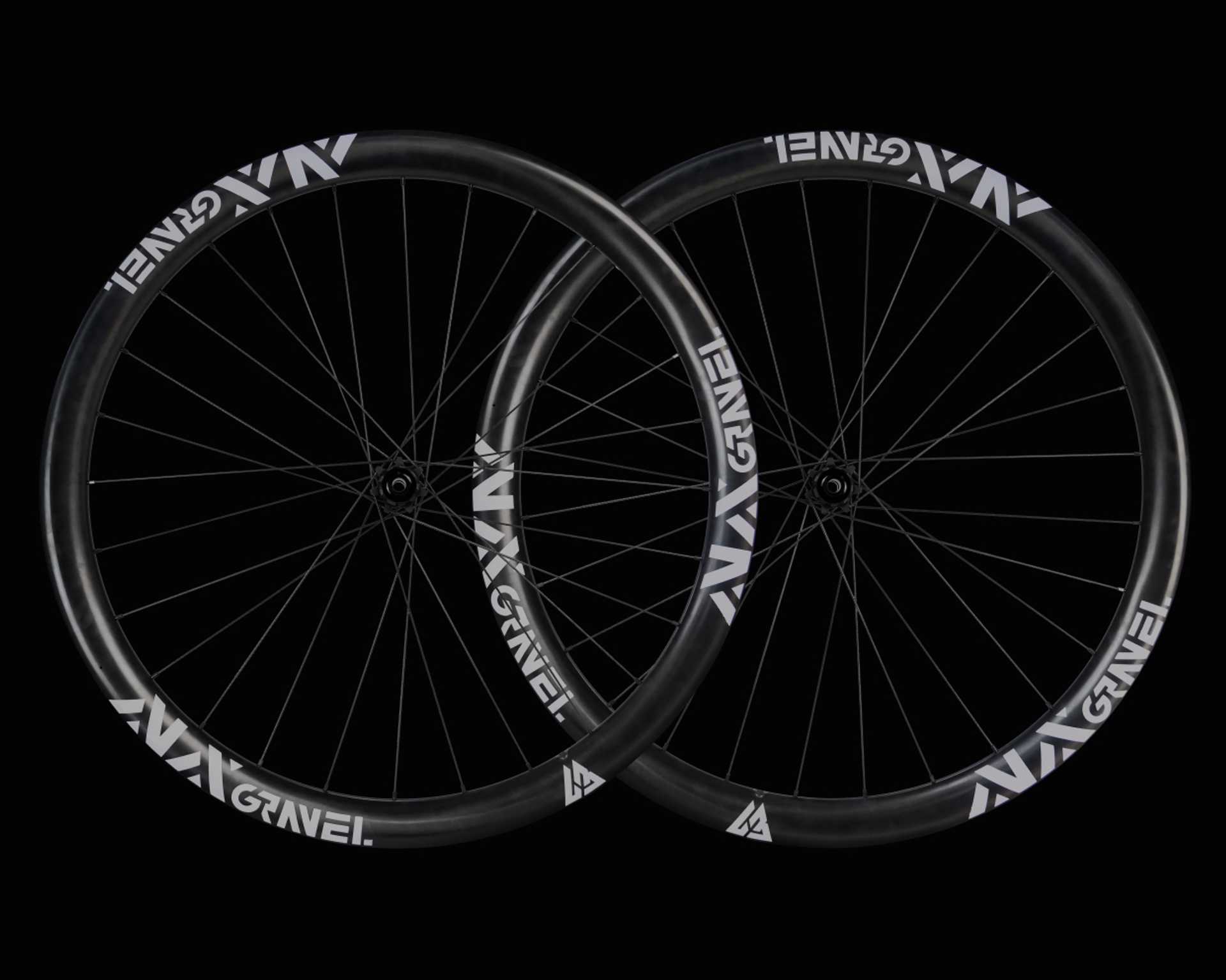 https://pic.lightbicycle.com/www/product/package/images/compressed/mo-anax-gravel.jpeg