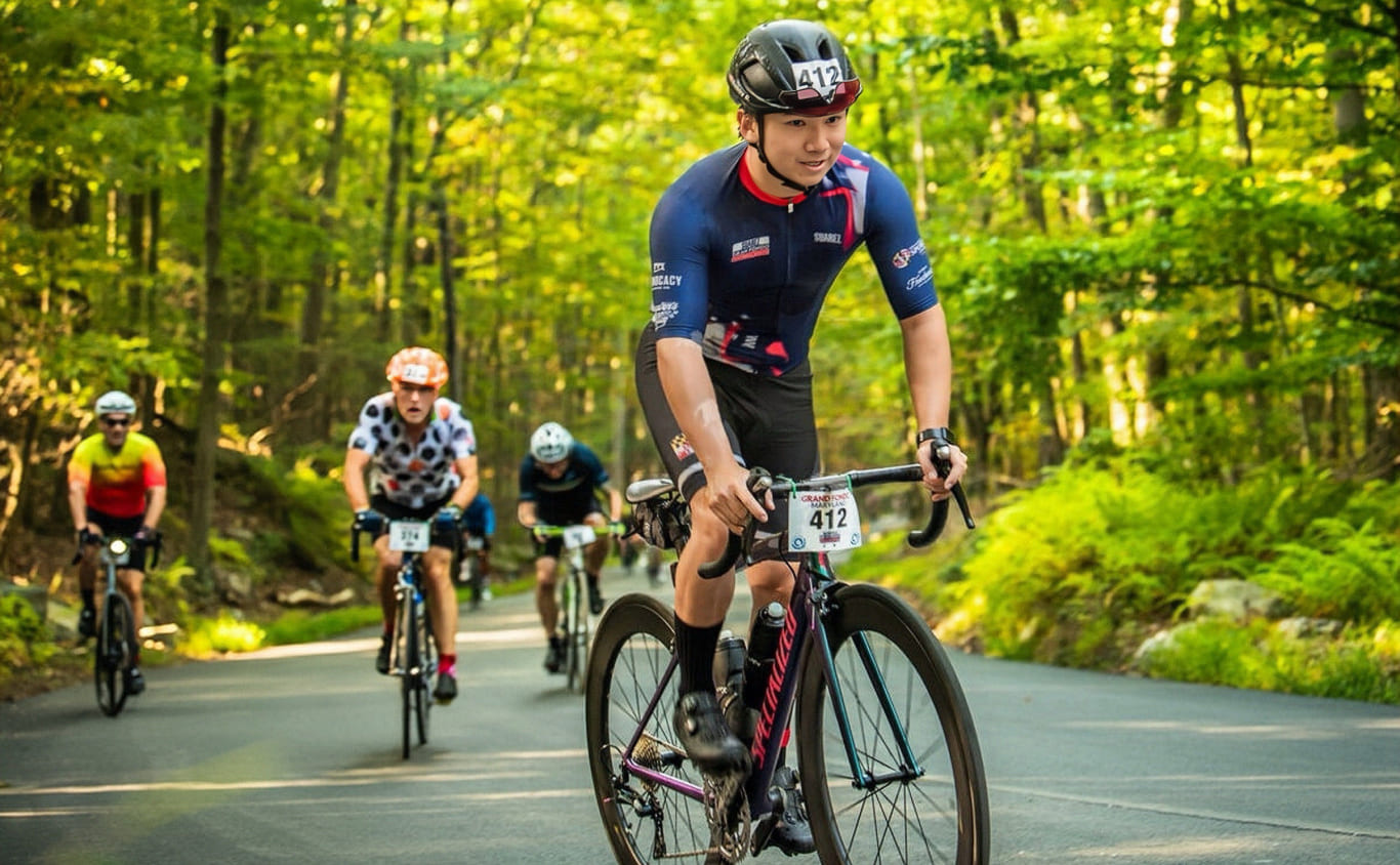 light-bicycle-custom-carbon-wheels-rider-story-review-bobby.jpeg