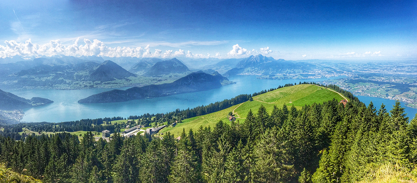 The-Swiss-Alps-in-the-summer.jpeg