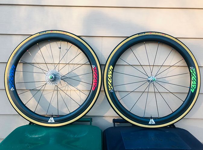 Light-Bicycle-45mm-tubular-carbon-wheels